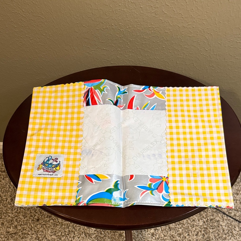 Consuela Yellow Checkered Cover with Logo Patch - Picture 3 of 5